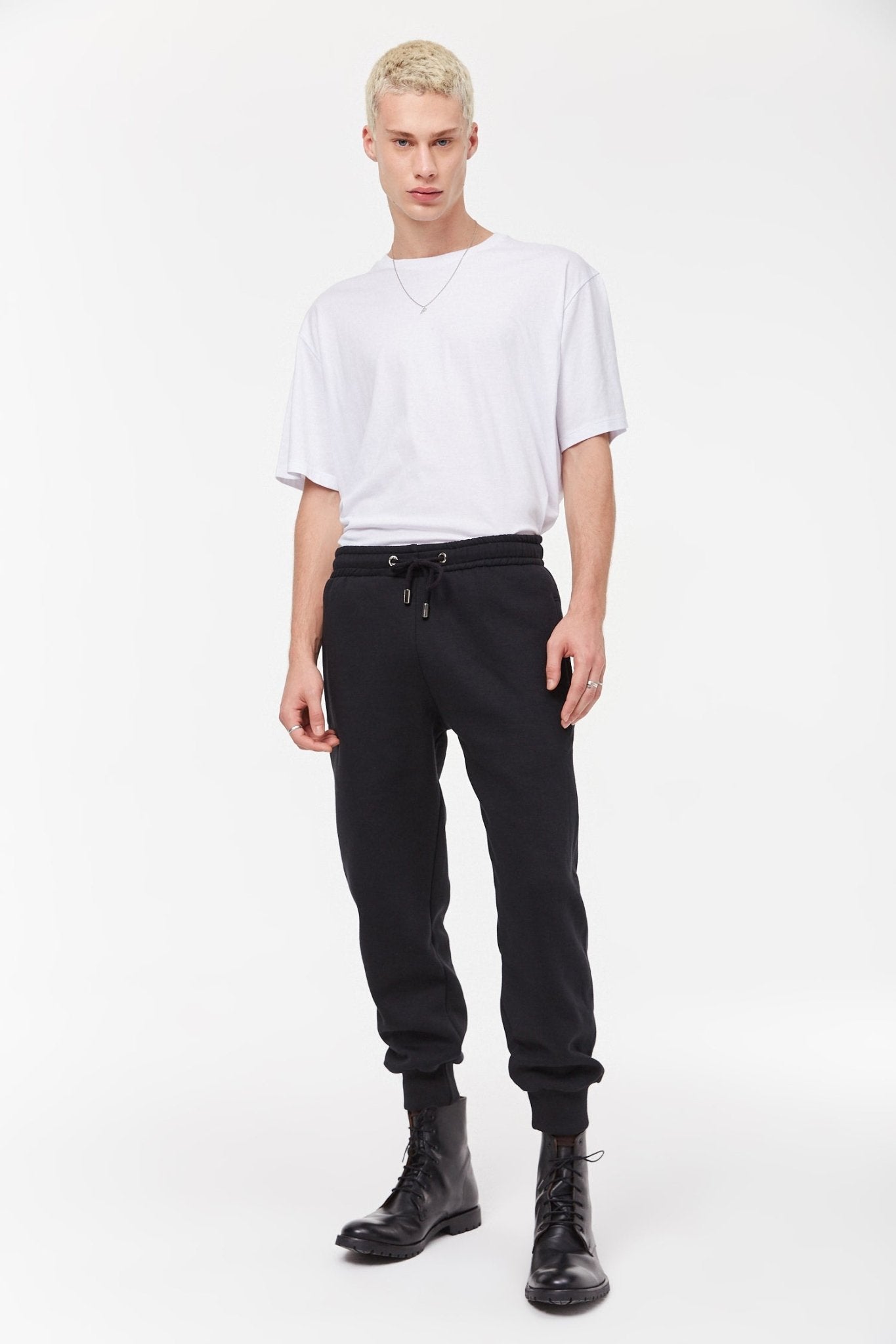 Jogger Alamo - U Collective